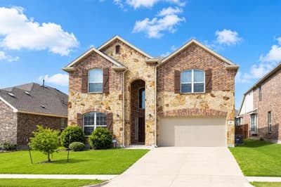817 Black Hawk Drive, Princeton TX 75407 - Photo 2