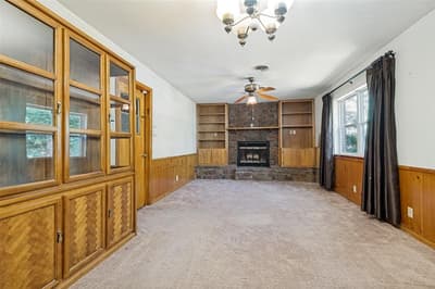 608 Woodcrest Drive, Hurst TX 76053 - Photo 4