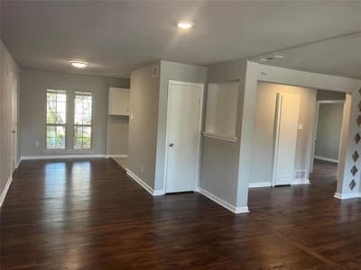 1021 Western Boulevard, Arlington TX 76013 - Photo 3