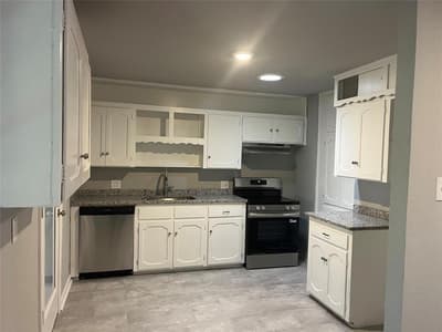 1021 Western Boulevard, Arlington TX 76013 - Photo 4