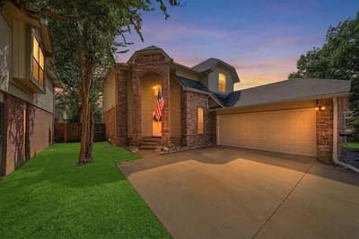 9072 Elbe Trail, Fort Worth TX 76118