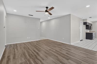 628 Lisa Street, Burleson TX 76028 - Photo 3