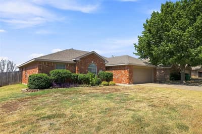 103 Buckskin Drive, Waxahachie TX 75167 - Photo 2