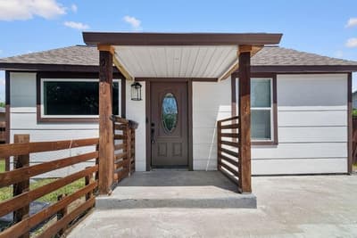 3939 E 4th Street, Fort Worth TX 76111 - Photo 2