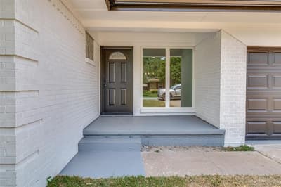1208 N Grant Drive, Sherman TX 75092 - Photo 2