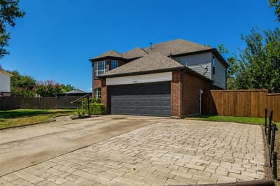 337 Bluewood Lane, Lake Dallas TX 75065 - Photo 2
