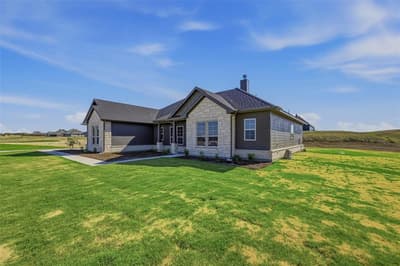153 Big Sky Road, Decatur TX 76234 - Photo 5