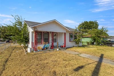 1301 E Ramsey Avenue, Fort Worth TX 76104 - Photo 2