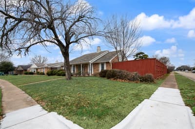 1323 Rivercrest Boulevard, Allen TX 75002 - Photo 2
