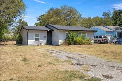 315 Rea Avenue, Lancaster TX 75146 - Photo 2