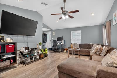 5712 Dana Drive, Haltom City TX 76117 - Photo 5