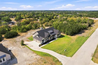 3071 Stonebriar Drive, Waxahachie TX 75165 - Photo 2