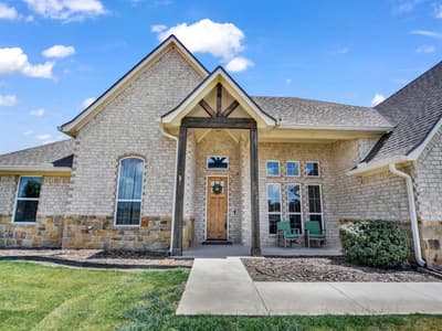 2011 Perkins Lane, Weatherford TX 76088 - Photo 2