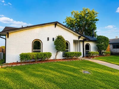 4316 Woodbluff Drive, Mesquite TX 75150 - Photo 3