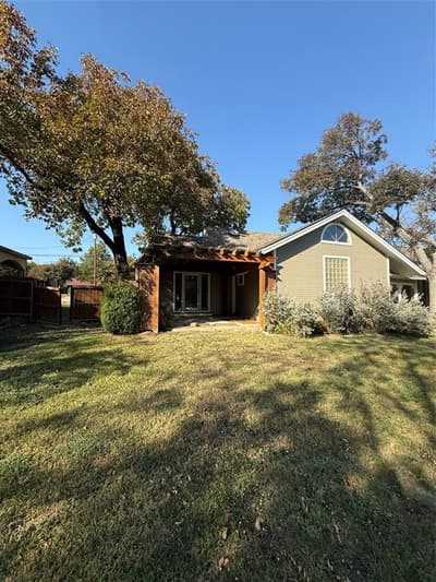 1216 Los Altos Lane, Duncanville TX 75116 - Photo 2