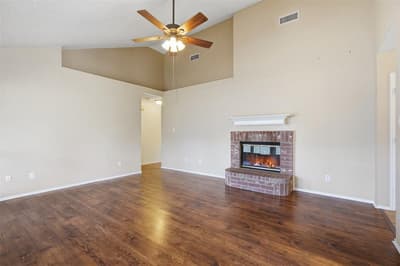 214 Merlin Drive, Weatherford TX 76086 - Photo 5