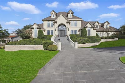 6800 Oak Hill Drive, Fort Worth TX 76132