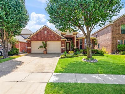 2703 Cove Drive, Grand Prairie TX 75054