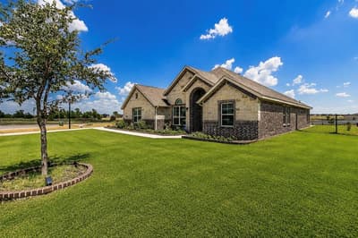 198 Spanish Moss Trail, Rhome TX 76078 - Photo 3