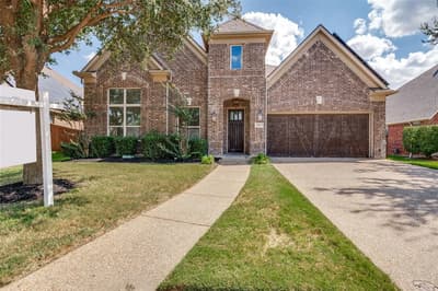 703 Waterlane Drive, Mansfield TX 76063