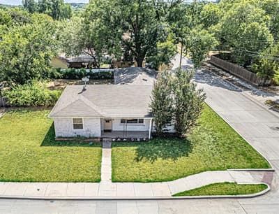 5761 Tracyne Drive, Westworth Village TX 76114