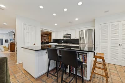 3801 Gilbert Avenue # M, Dallas TX 75219 - Photo 4