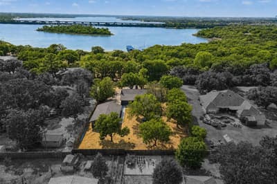 120 Wild Oak Lane, Hickory Creek TX 75065
