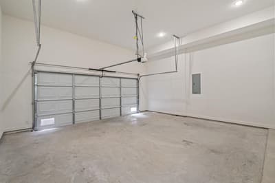2725 Azalea Park Circle, Fort Worth TX 76107 - Photo 5