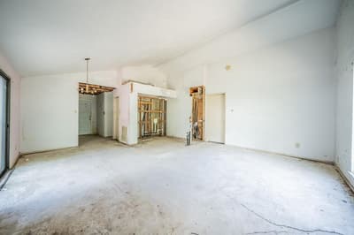 2031 Sharpshire Lane, Arlington TX 76014 - Photo 4
