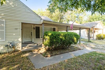 121 W Damon Street, Terrell TX 75160 - Photo 3