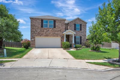 8105 Kurgan Trail, Fort Worth TX 76131