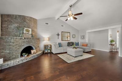 2709 Burnwood Court, Arlington TX 76016 - Photo 5