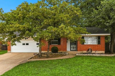 1813 Barron Lane, Fort Worth TX 76112