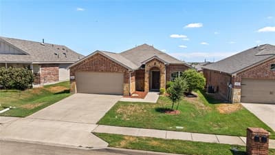 14408 Artisan Drive, Fort Worth TX 76052 - Photo 2