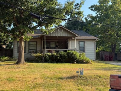309 E 2nd Street, Bonham TX 75418