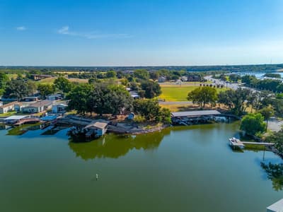 201 Brazos Harbor Drive, Granbury TX 76048 - Photo 4
