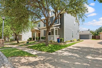10616 Traymore Drive, Fort Worth TX 76244 - Photo 2