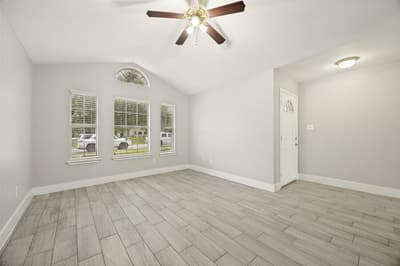 1009 Enlow Circle, Commerce TX 75428 - Photo 2