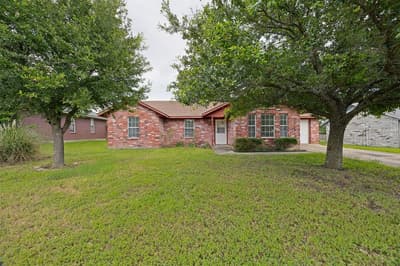 1009 Enlow Circle, Commerce TX 75428