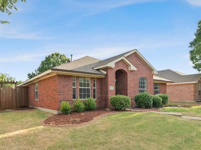 6401 Candletree Lane, McKinney TX 75070 - Photo 2