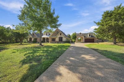 4050 Wisteria Trail, Midlothian TX 76065