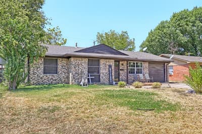2305 Arcady Lane, Lancaster TX 75134 - Photo 2