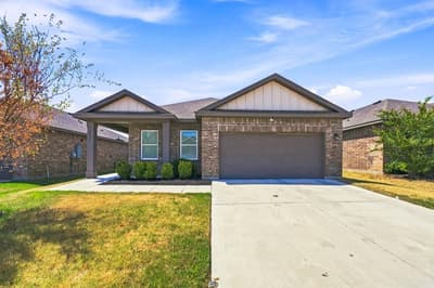 8405 Hawkview Drive, Fort Worth TX 76179