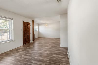 2409 Mccormick Street, Denton TX 76205 - Photo 2