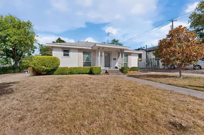 2006 S Ewing Avenue, Dallas TX 75216 - Photo 2
