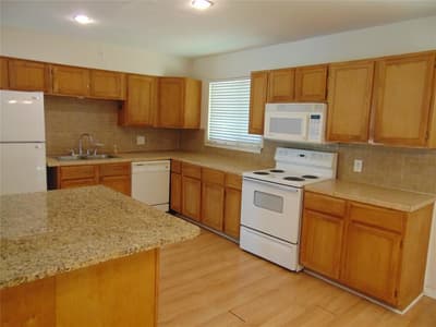 3655 Pallos Verdas Drive, Dallas TX 75229 - Photo 4