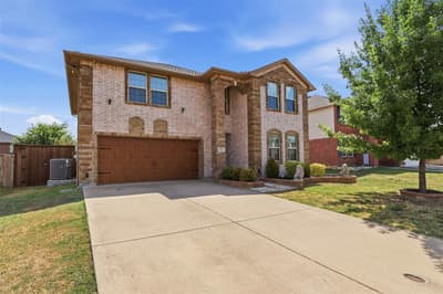 2119 Edgewood Drive, Grand Prairie TX 75052