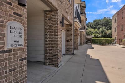 950 Henderson Street # 1214, Fort Worth TX 76102 - Photo 3