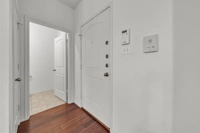 950 Henderson Street # 1214, Fort Worth TX 76102 - Photo 4