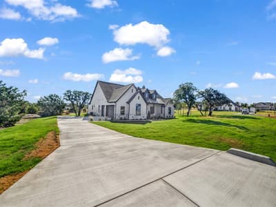 740 Burr Oak Lane, Weatherford TX 76085 - Photo 5